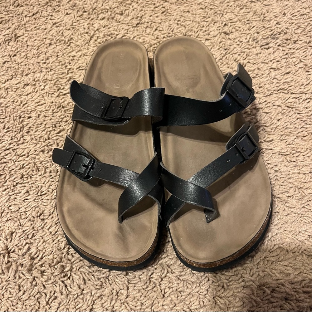 Black Madden Girl Sandals